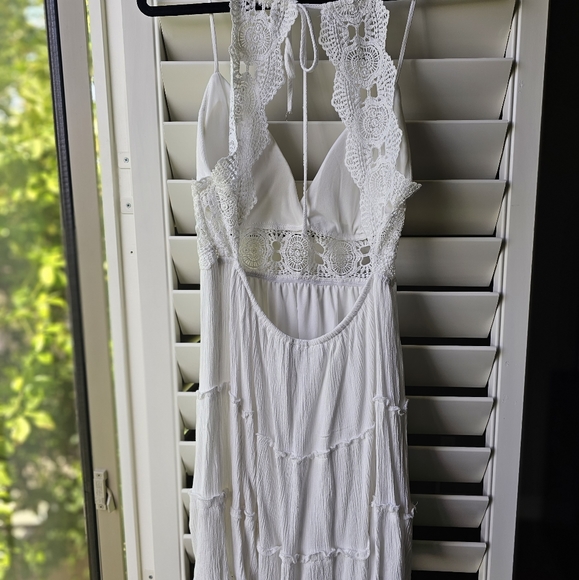White summer dress - Picture 3 of 7